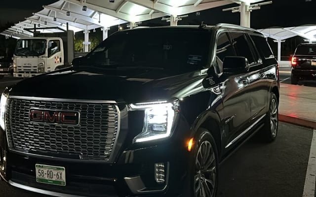 Luxury SUV Private Transfer from Tulum to Cancun Airport photo 14