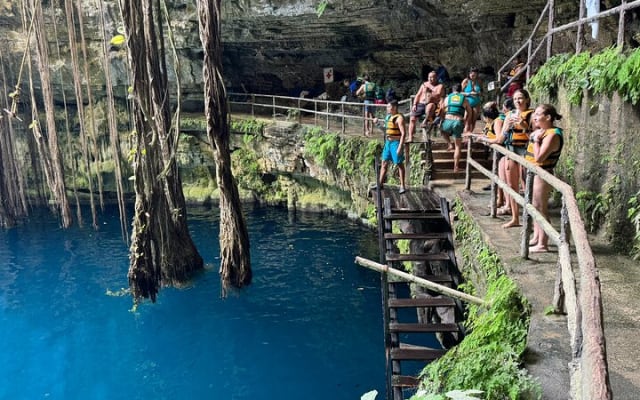 Tour Valladolid, Cenote Suytun and Cenote Oxman from Mérida photo 10