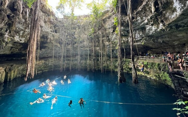 Tour Valladolid, Cenote Suytun and Cenote Oxman from Mérida photo 8