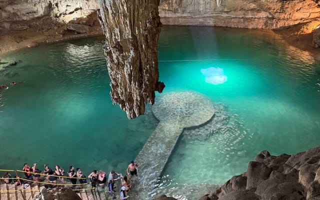 Tour Valladolid, Cenote Suytun and Cenote Oxman from Mérida photo 3