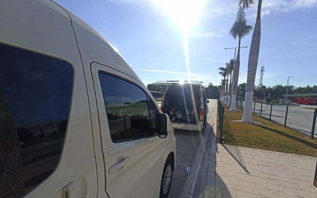 Tulum Private Airport Transport One way Arrival to Tulum Dowtown photo 3