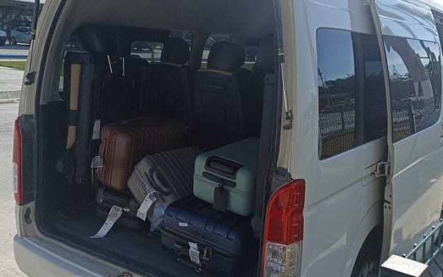 Tulum Private Airport Transport One way Arrival to Tulum Dowtown photo 4