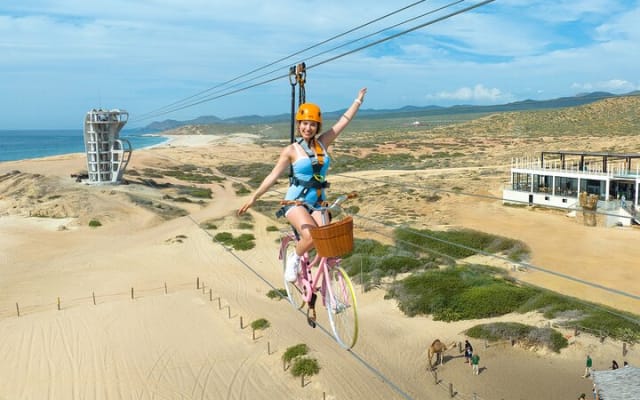 Balade à dos de chameau sur la plage et Sky Bike à Cabo photo 3