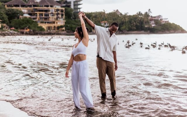 Tour fotográfico romántico para parejas en Sayulita con fotógrafo profesional photo 15