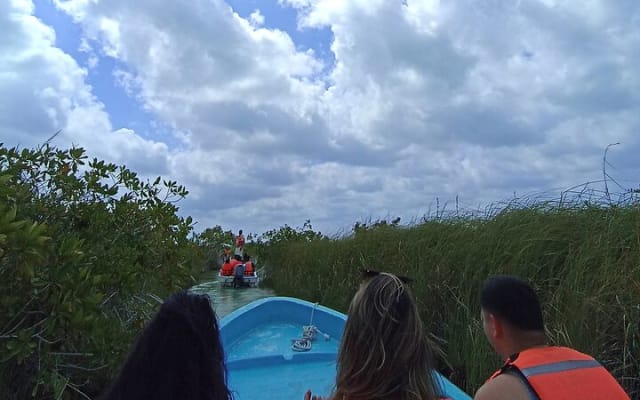 Tulum Boat Tour Sian kan muyil photo 6