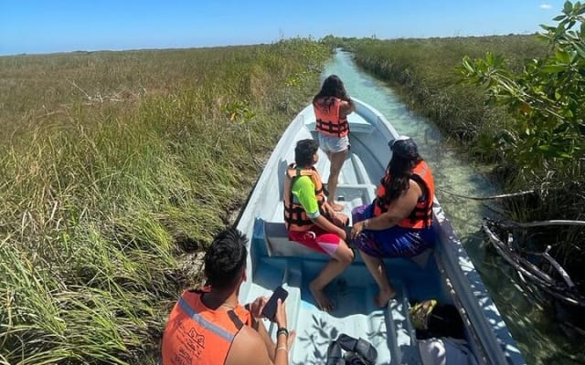Tulum Boat Tour Sian kan muyil photo 10