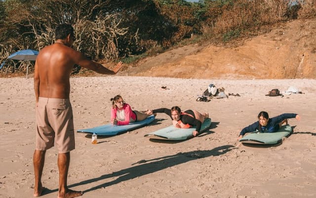 Clases de surf en Sayulita photo 13