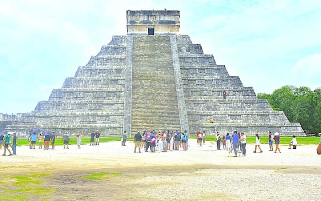 Chichén Itzá, Cenote Chichikan & Valladolid Tour from Tulum Bal photo 5