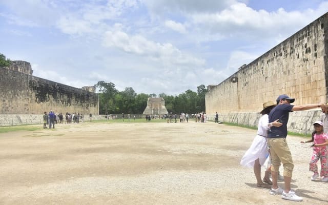 Chichén Itzá, Cenote Chichikan , Valladolid Experience from Tulum photo 13