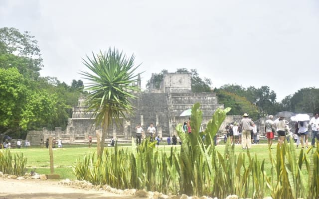 Full Day Tour to Chichén Itzá 2 Cenotes Valladolid from Tulum photo 8