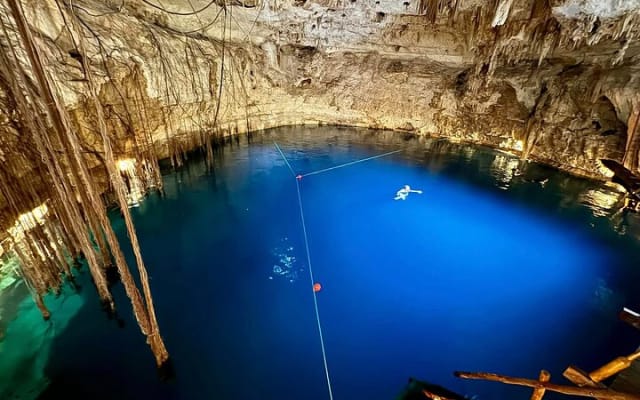 Visit Chichén Itzá, Cenote and Valladolid. Transport included photo 11