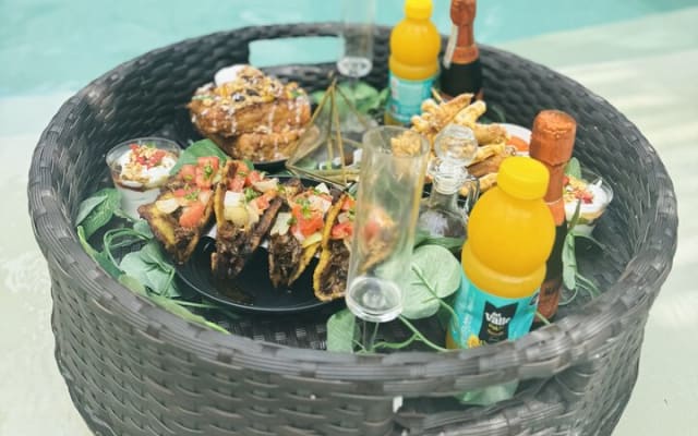 Floating Brunch Experience in Tulum photo 10