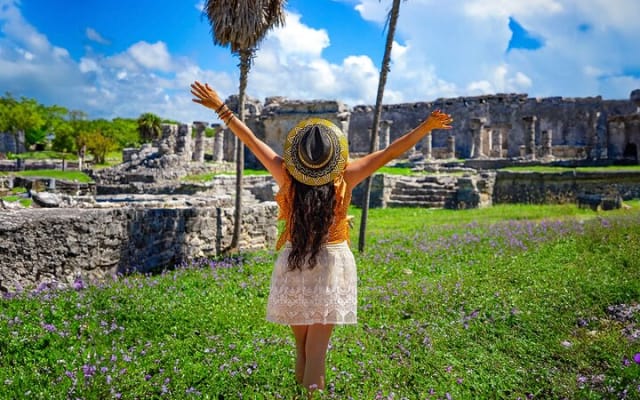 Tulum : Guided Tour of the Mayan Ruins with Round Trip photo 3