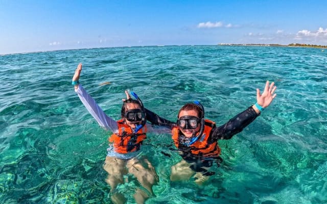 Private Turtle Snorkel Adventure in Akumal photo 6