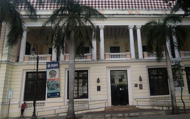 Live Like Local in Real Merida photo 2