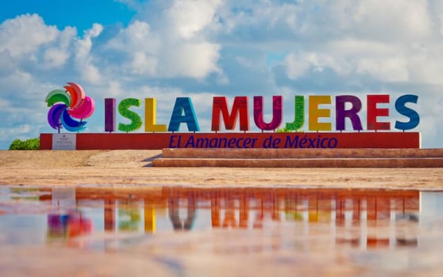 Contoy Island & Mujeres island, snorkeling & lunch on the beach. photo 9