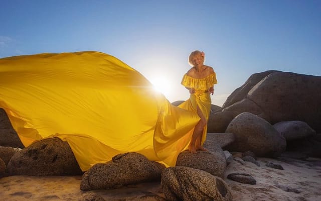 Experiencia de sesión de fotos con el vestido volador en Sayulita photo 5