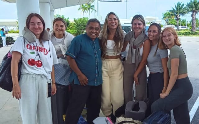Private Transfer Merida to Playa del Carmen with Flexible Stops photo 11