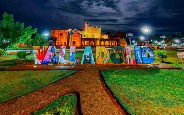 Private Transfer Mérida to Cancun with Flexible Sightseeing photo 13