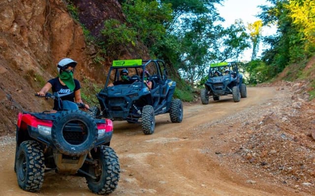 Cruza en RZR o ATV el puente colgante más largo + cascada photo 3