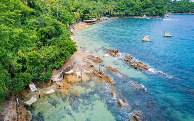 Descubre Playa Las Caletas y el parque de aventura en Puerto Vallarta photo 3