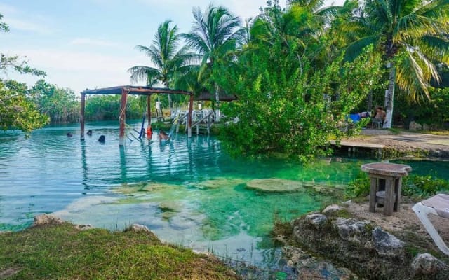 Paseo en lancha por la laguna de Bacalar desde Mérida photo 6