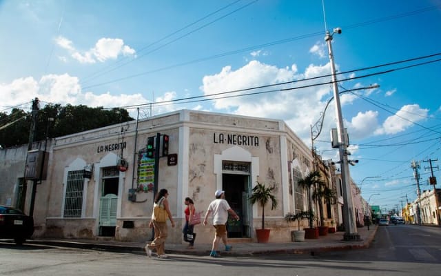 Mérida Cantinas Tour: Bites, Booze and Vibes photo 9