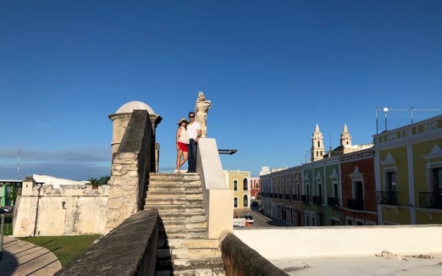 Excursion privée à la ville fortifiée de Campeche et atelier d'artisans dans des grottes photo 4