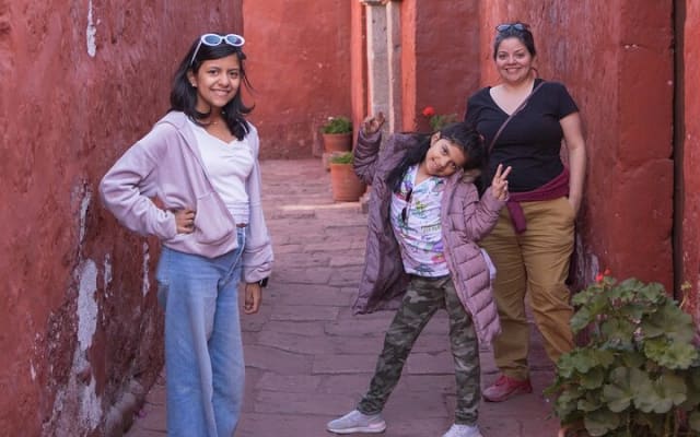 From Mexico City: Valle de Bravo & Butterfly Sanctuary photo 5