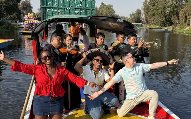 Xochimilco Magic: 3hr Tequila, Mezcal & Lunch included!