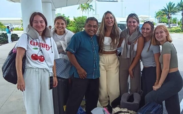 Transfer from Hotel and Airbnb to Tulum Airport photo 8