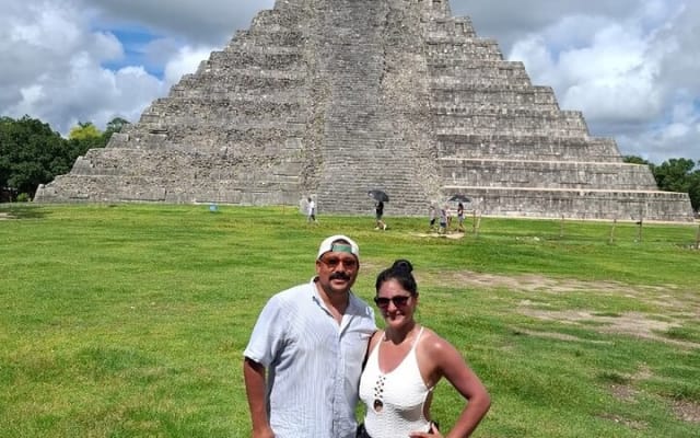 Private Chichén Itzá Tour with Lunch in Valladolid + Cenote Swim photo 3