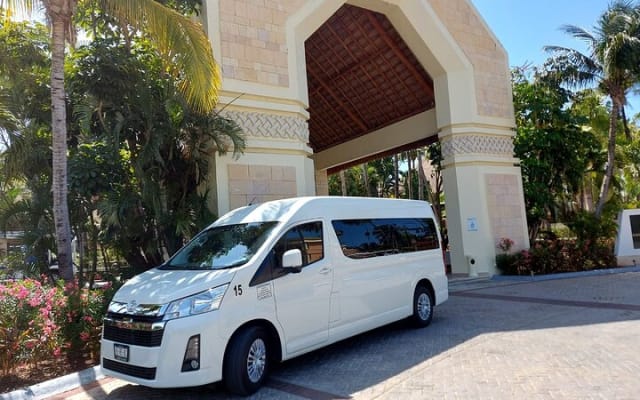 Private Transfer from Tulum Airport to Playa del Carmen photo 3