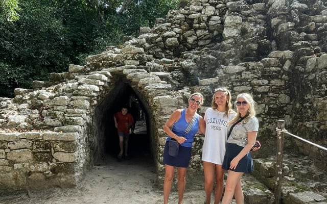 Cobá Archaeological Site, Monkey Habitat + Lunch Private SUV Tour photo 7
