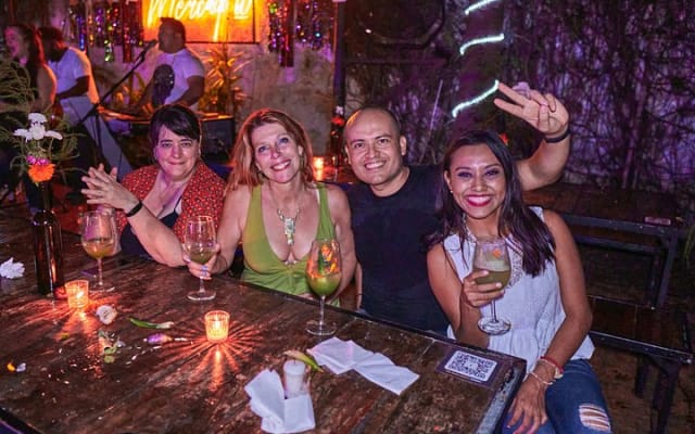 The Ultimate Merida Salsa Night: Lesson + 2 Local Bars photo 5
