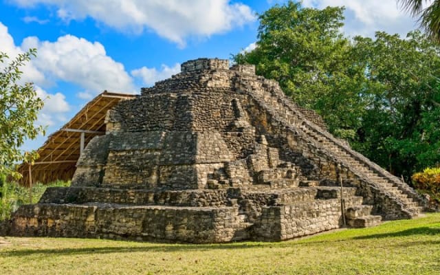 Tulum Private Day Trip with Car and Walk photo 3