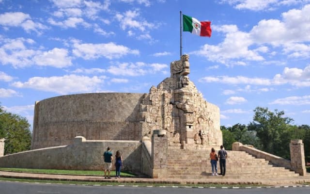 Merida Highlights Private Walking Tour with Local Guide photo 4