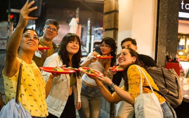 A Night of Tacos and Mezcal in Mexico City