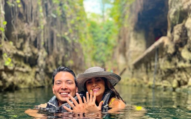 Hacienda and Cenote Mucucyhe Guided Tour