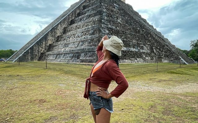 Private tour Izamal, Chichen Itza and cenote from Merida