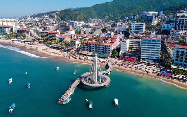 Tour de audio autoguiado a pie por Puerto Vallarta photo 2