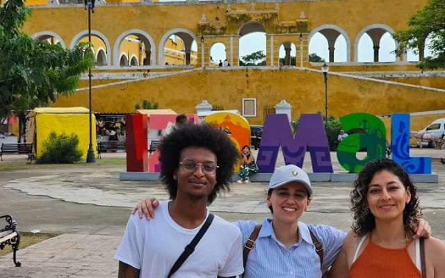 Tour 100% en español a Chichén Itzá + cenote + Izamal photo 11