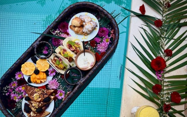 Private Floating Breakfast Chef Experience in Tulum photo 8