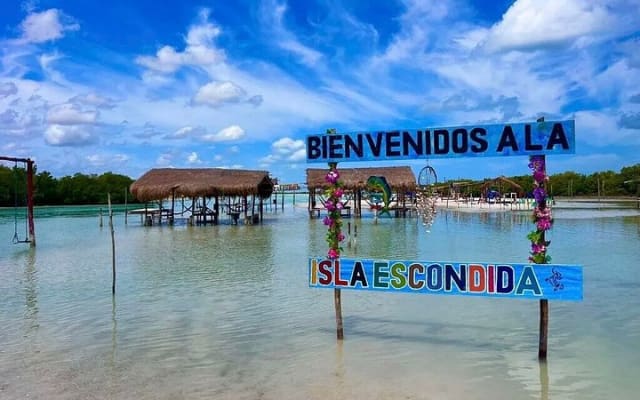 Isla Columpios Boat Ride with Chuburna and Progreso Private Tour photo 6