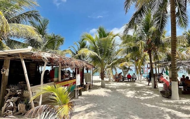 Cabo Catoche Tour with Fishing, Snorkeling and Ceviche photo 3