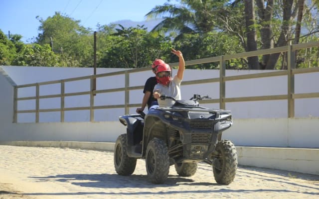 Explore the Jungle by off-road vehicle photo 2