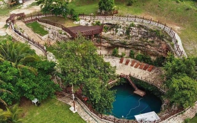Deluxe Tour at Tulum Ruins and Coba with Cenote from Tulum City photo 2