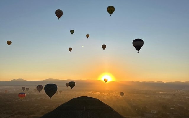 Experiencia Eternal: vuelo en globo, desayuno y tour desde CDMX photo 8