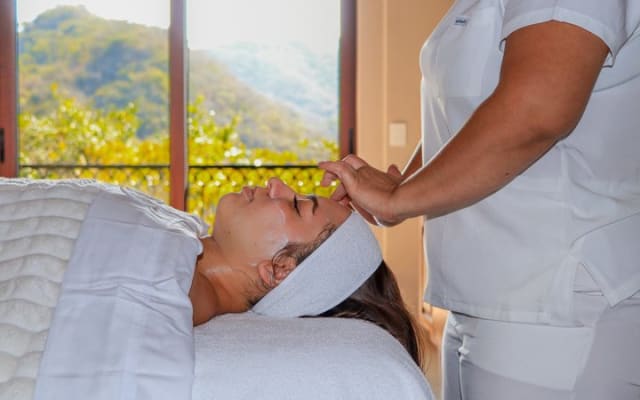 Experience of Facial Lifting by IYARI in Puerto Vallarta photo 2