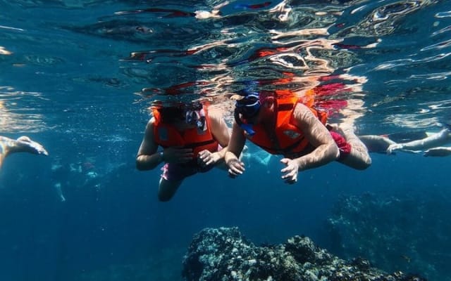 Los Arcos Half-Day Snorkeling & 6 Hidden Beaches Tour photo 4